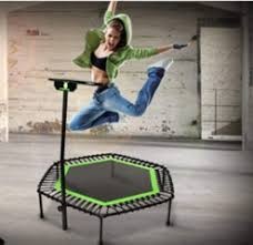 JUMPING SPECIALS AN FRONLEICHNAM